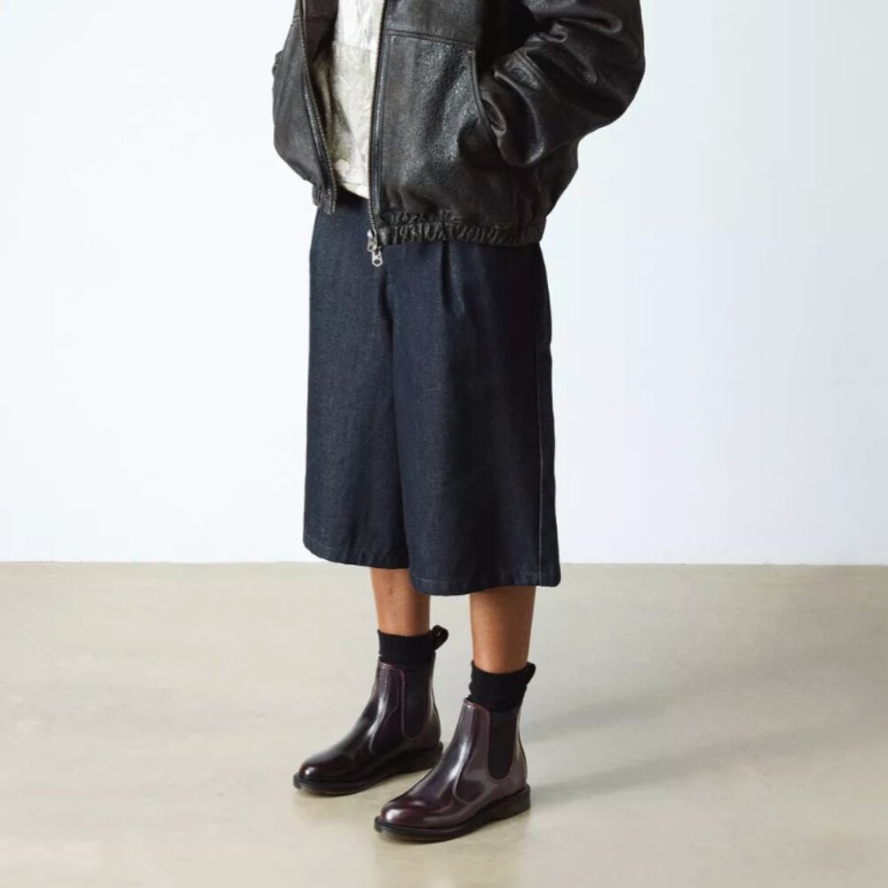 Dr. Marten Flora Arcadia Chelsea Boots